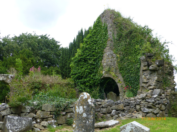Old Kilsheelan graveyard